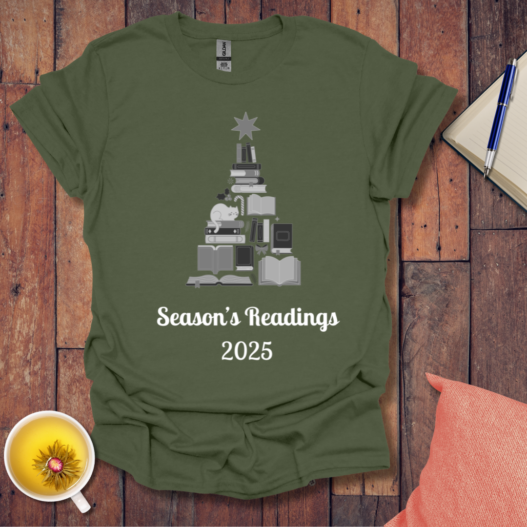 Christmas Books Cat 2025 T-Shirt