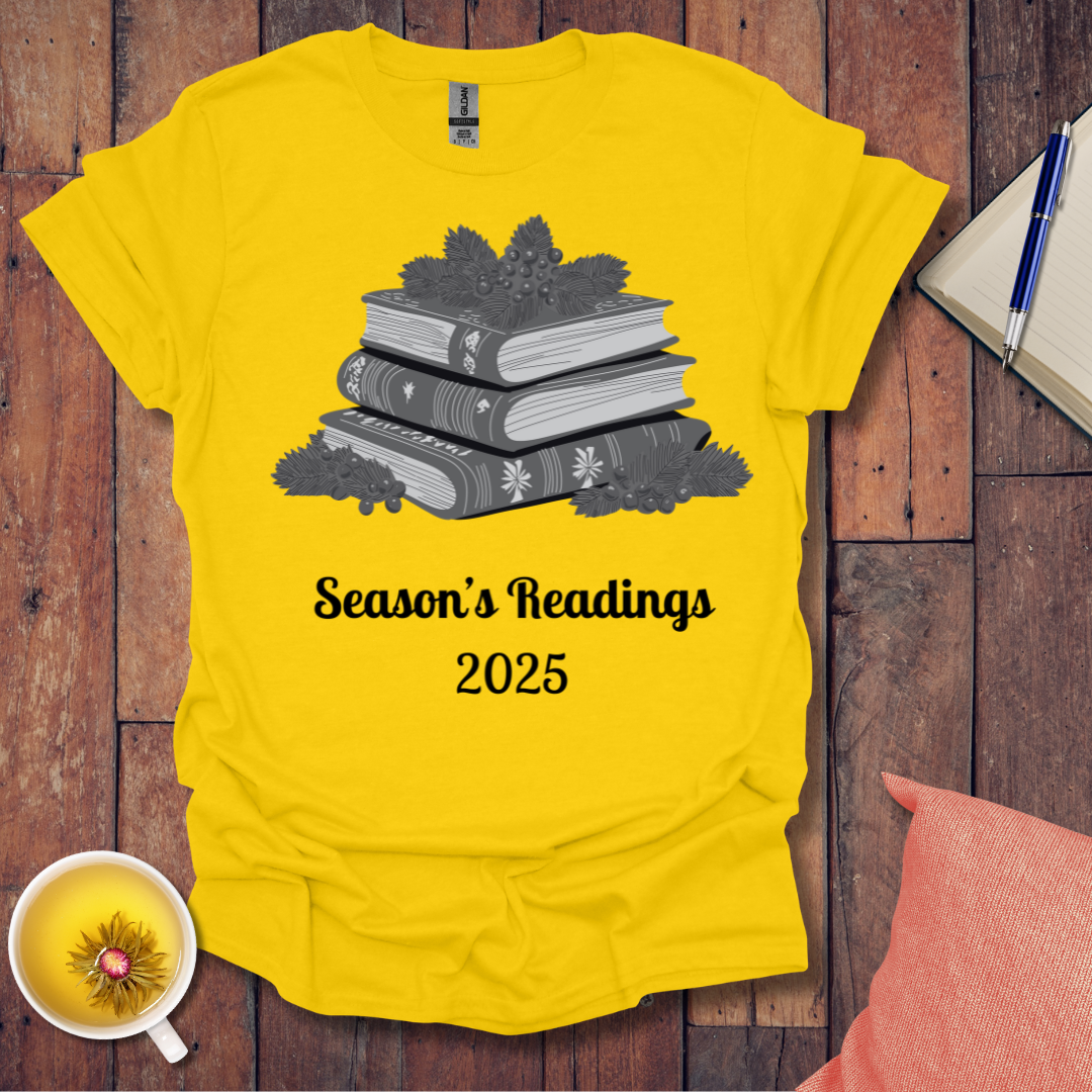 Christmas Books Holly 2025 T-Shirt