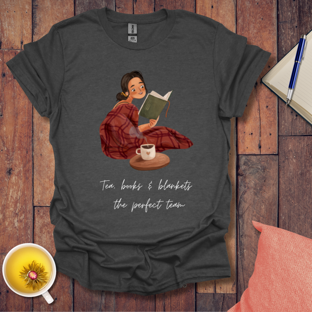Tea books & blankets T-Shirt