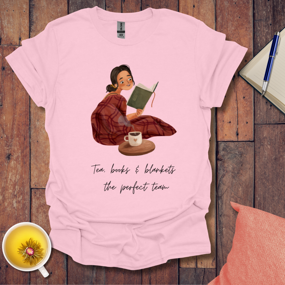 Tea books & blankets T-Shirt