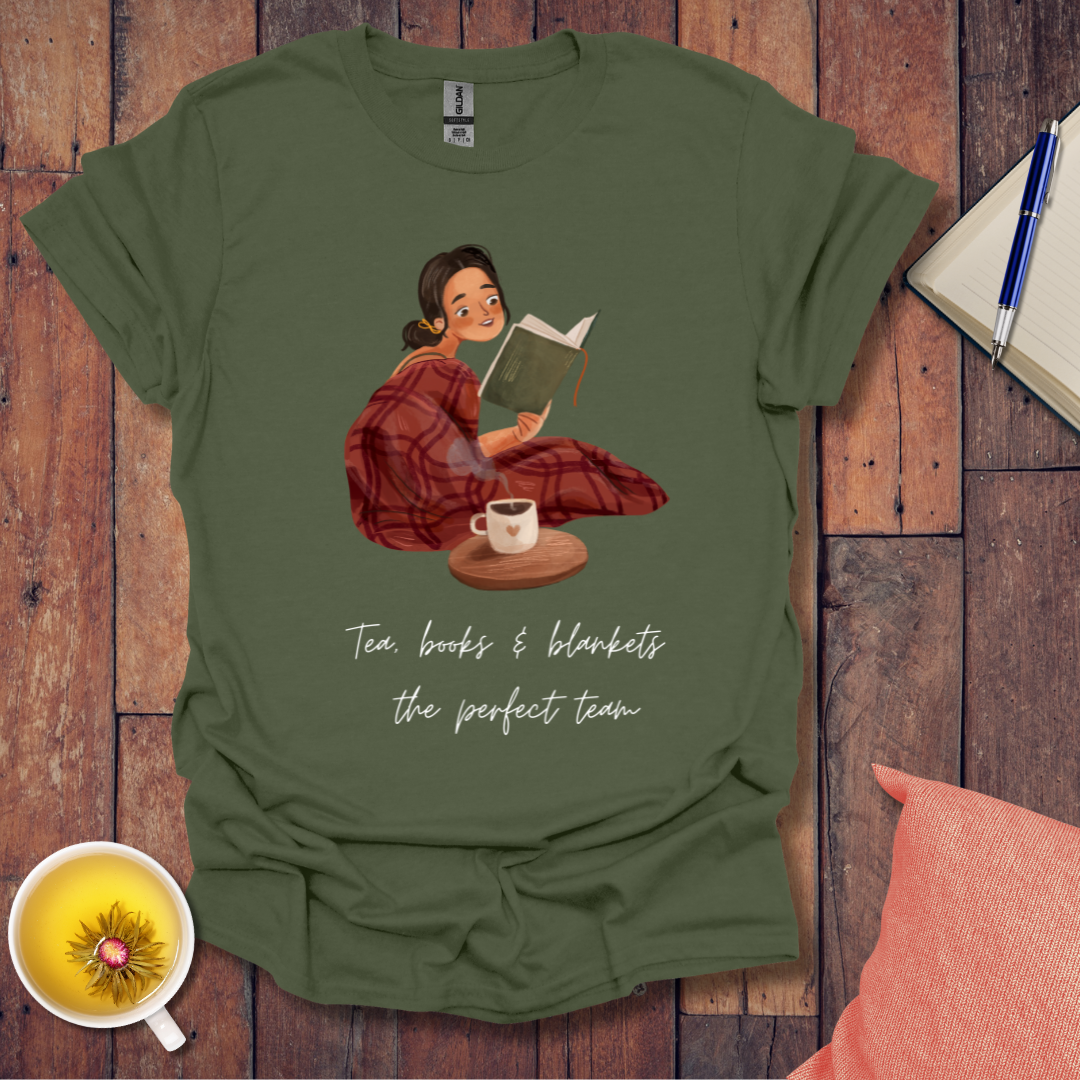 Tea books & blankets T-Shirt