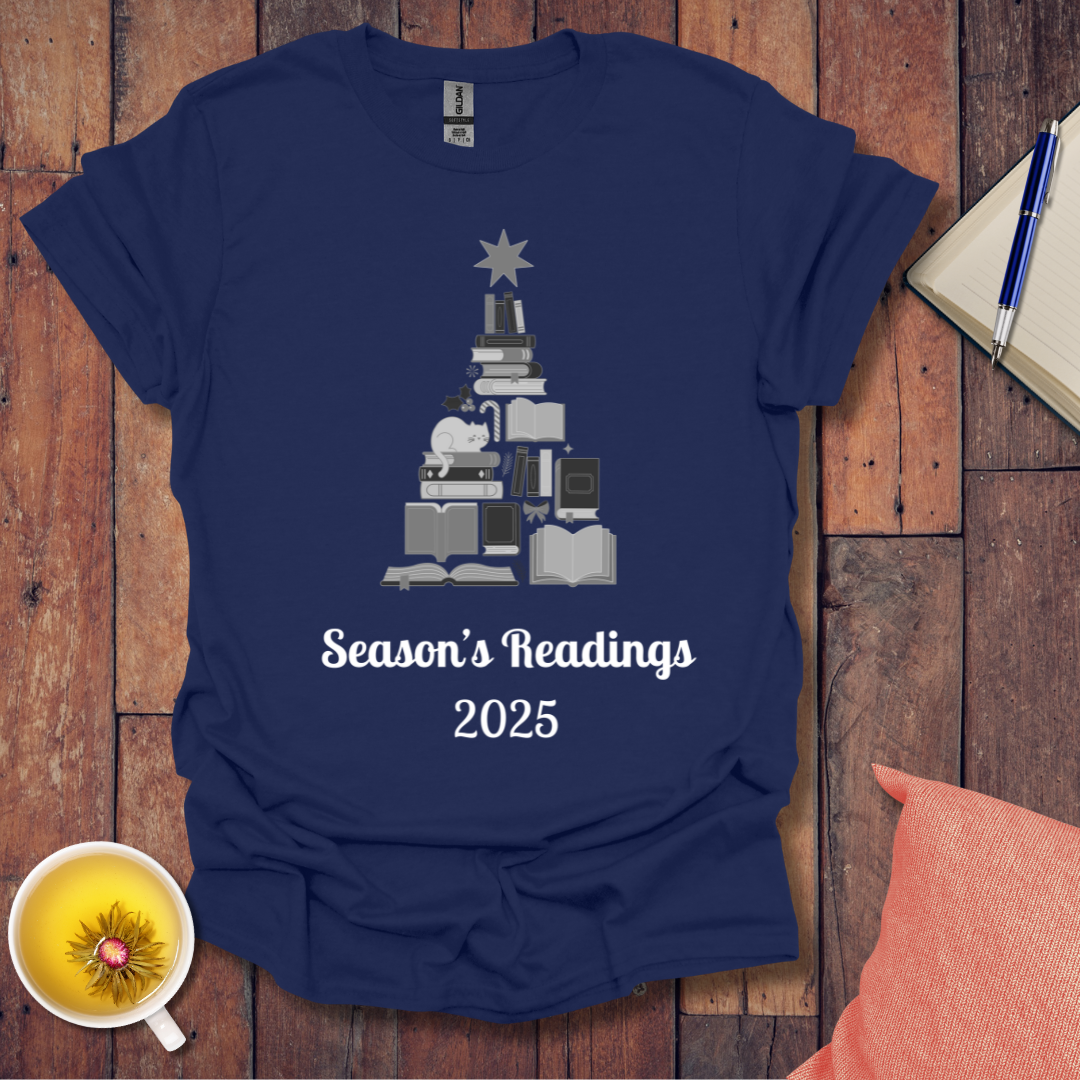 Christmas Books Cat 2025 T-Shirt