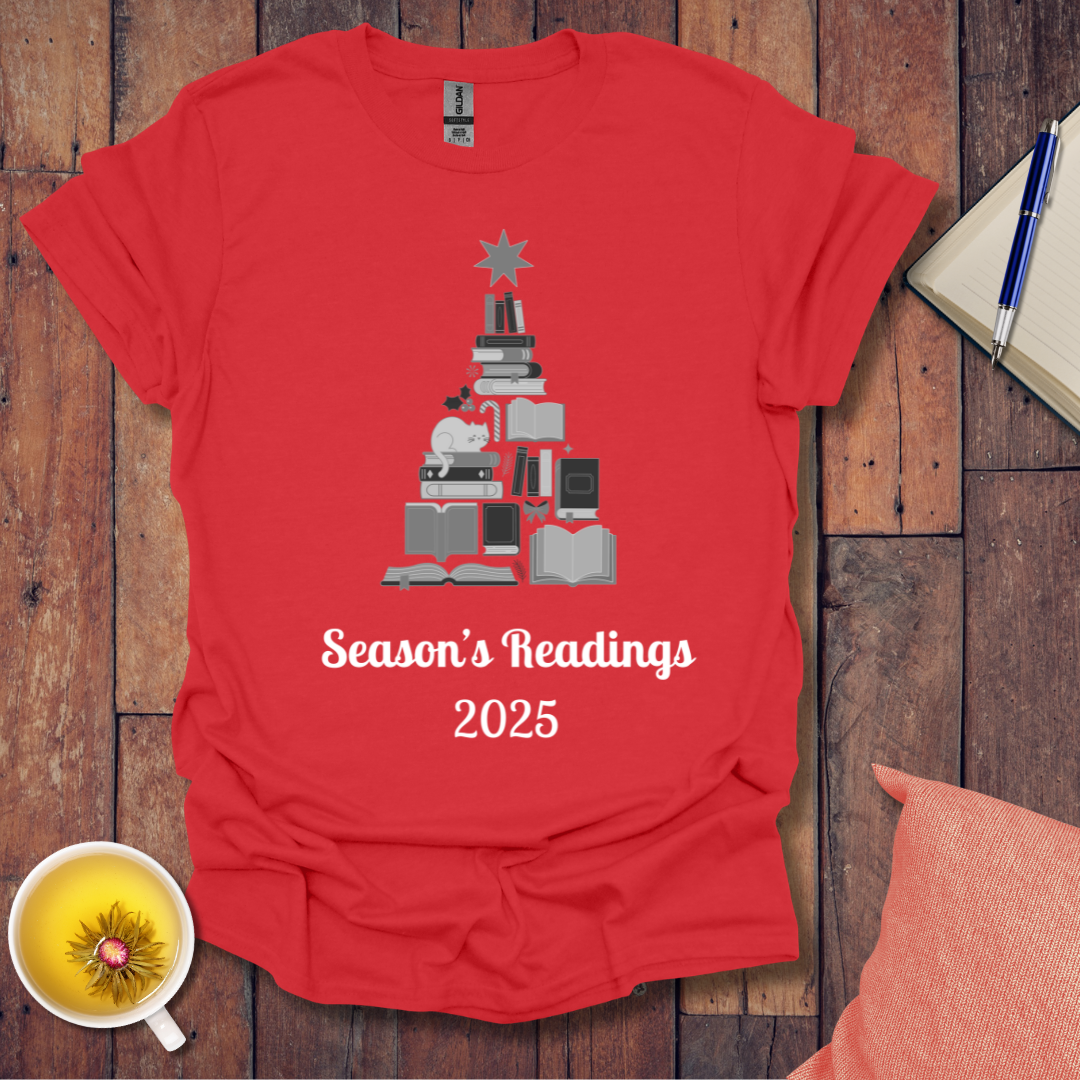 Christmas Books Cat 2025 T-Shirt