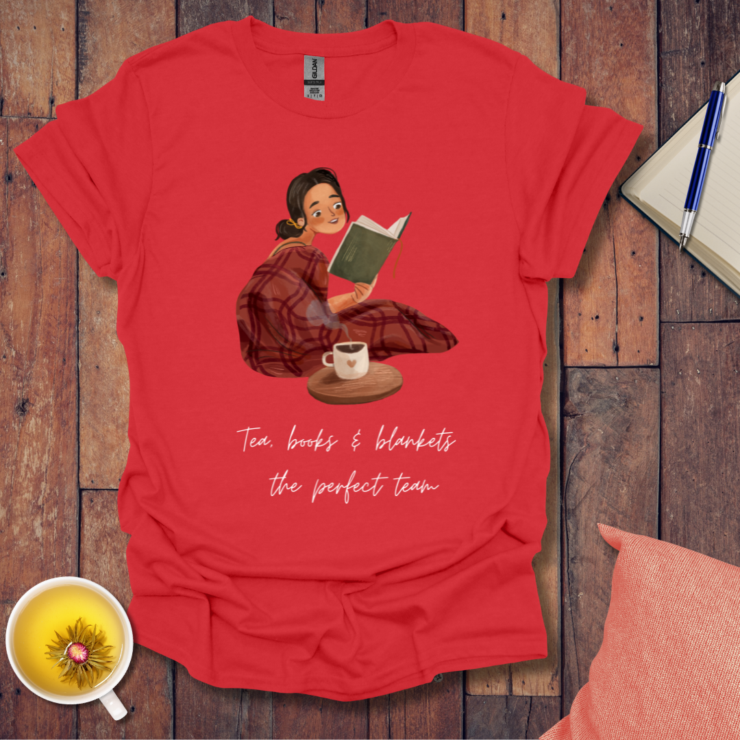 Tea books & blankets T-Shirt
