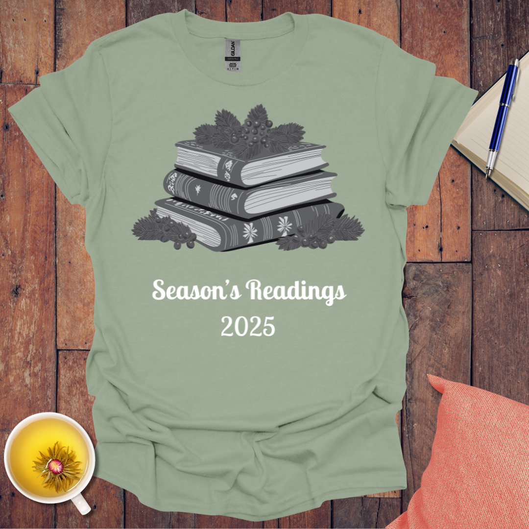 Christmas Books Holly 2025 T-Shirt