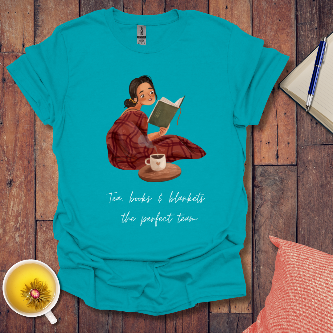 Tea books & blankets T-Shirt